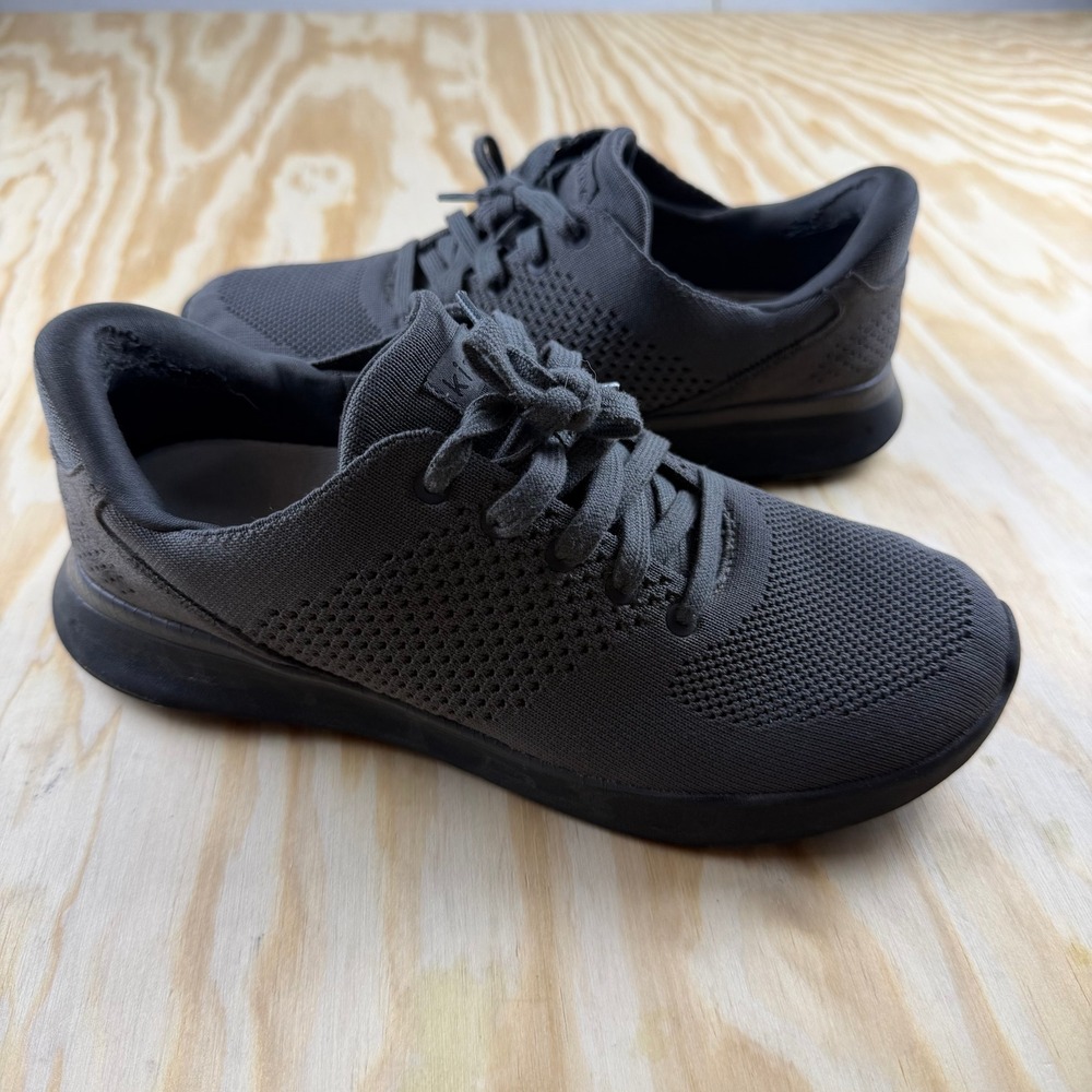 Kizik Lima Hands Free Sneakers Iron Gray Mens 7.5 Wide Womens 9 Wide
